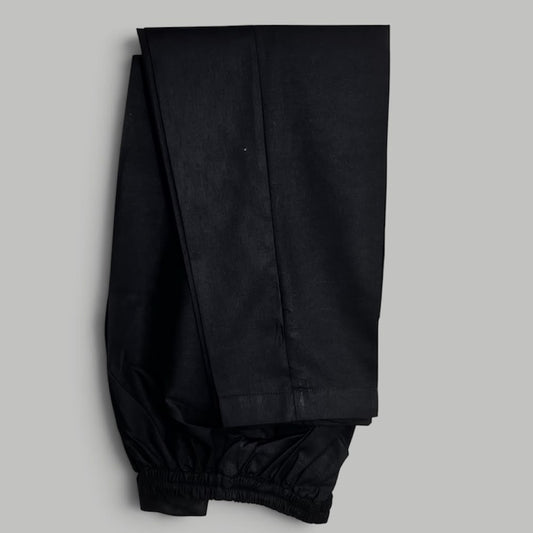 Plain trousers black