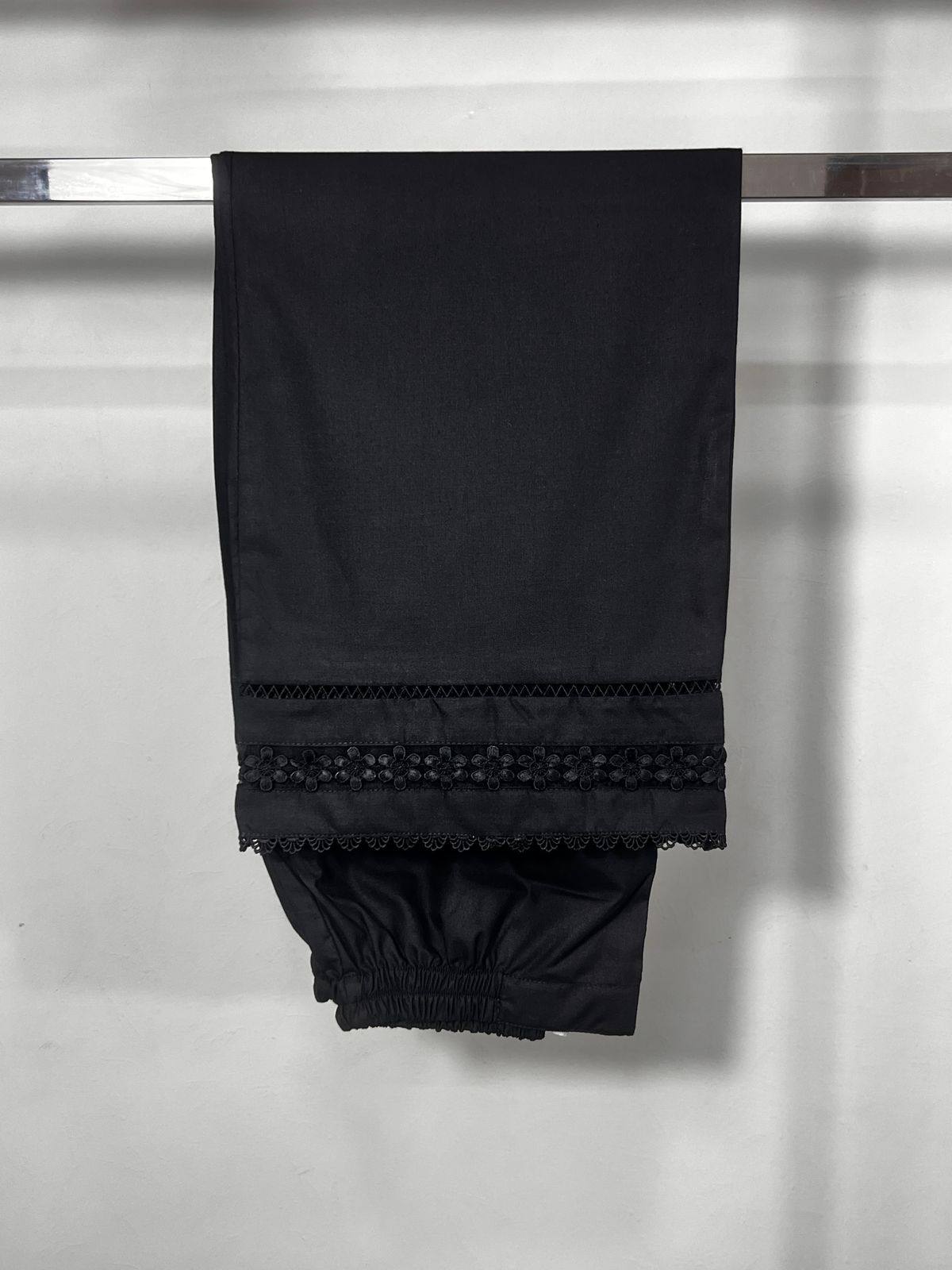 Organza lace plazo black